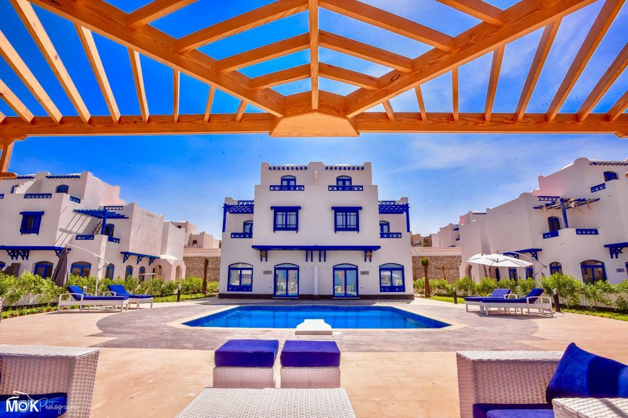 Willa Luxury With Pool In *