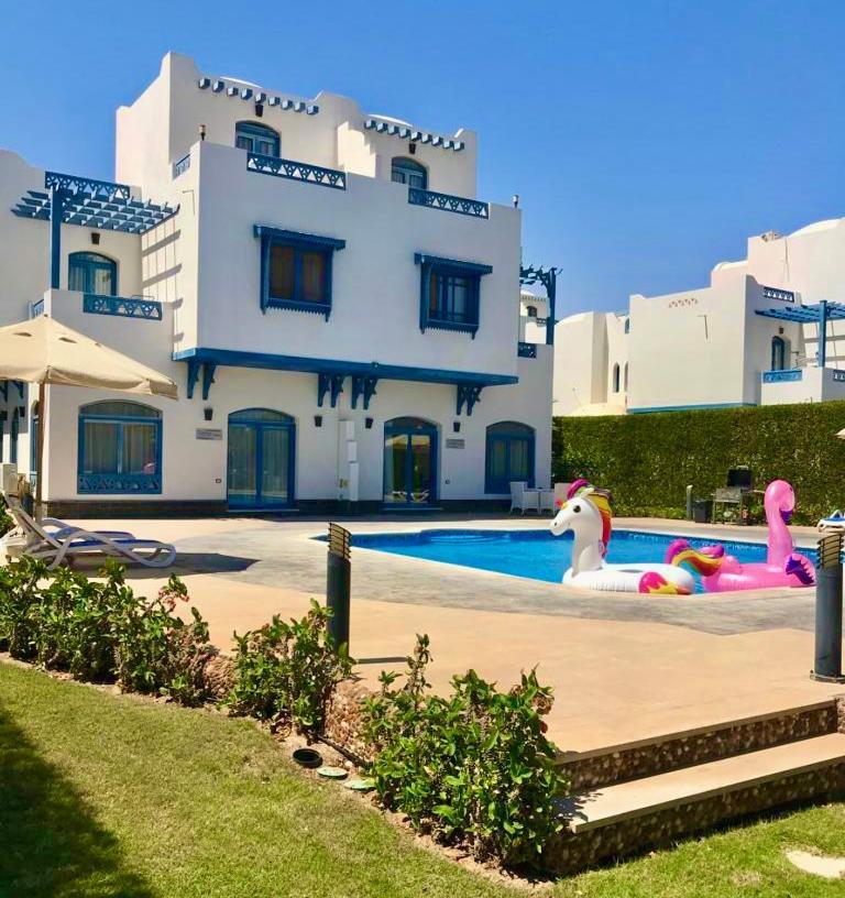 Vila Luxury With Pool In *